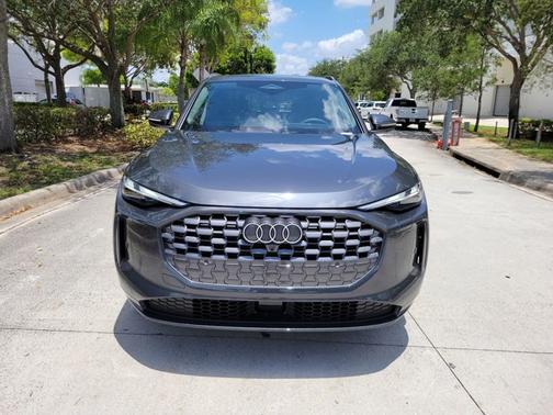 2025 Audi Q5 Premium