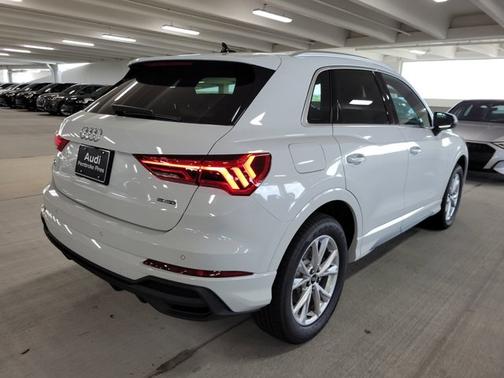 2024 Audi Q3 S line Premium Plus