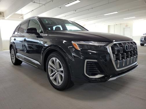 2025 Audi Q7 Prestige