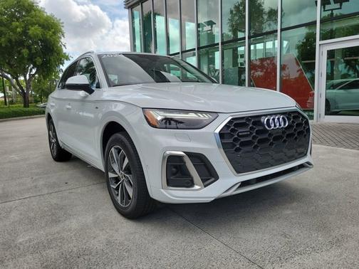 2024 Audi Q5 S line Prestige