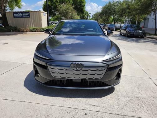 2025 Audi S6 e-tron Premium Plus