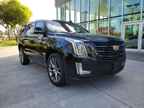 2020 Cadillac Escalade Platinum