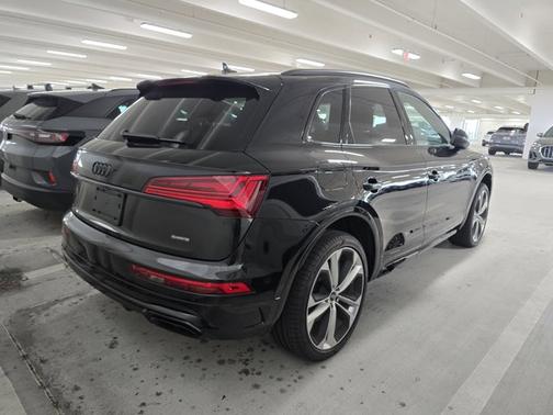 2025 Audi Q5 S line Premium Plus