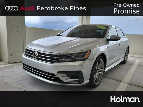2019 Volkswagen Passat 2.0T SE R-Line