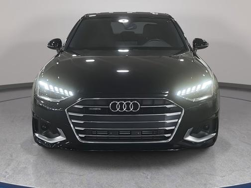 2023 Audi A4 Premium 40 TFSI quattro S tronic