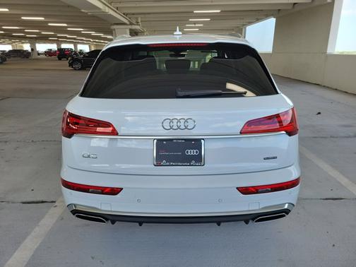 2024 Audi Q5 S line Premium