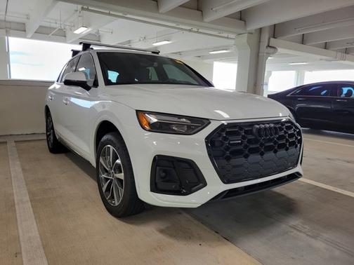 2024 Audi Q5 S line Premium
