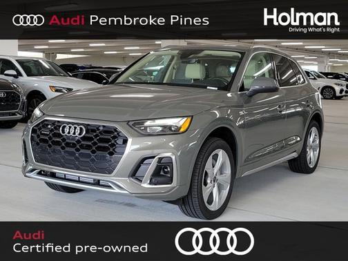 2024 Audi Q5 S line Premium Plus