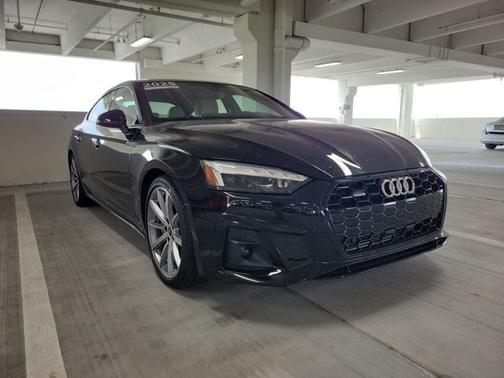 2025 Audi A5 Sportback S line Premium