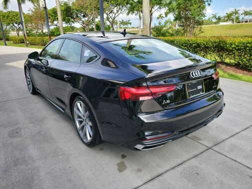 2025 Audi A5 Sportback S line Premium
