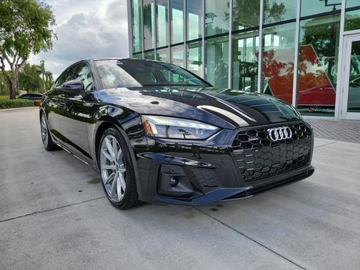 2025 Audi A5 Sportback S line Premium
