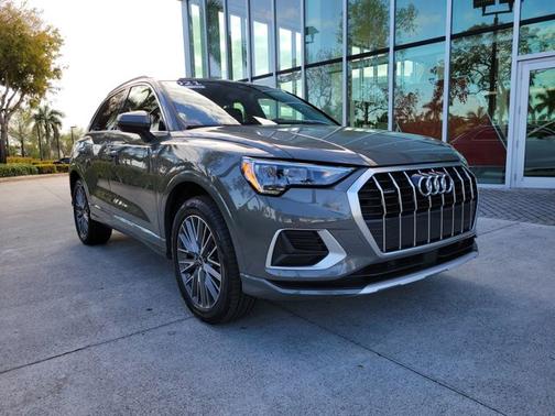 2021 Audi Q3 Premium