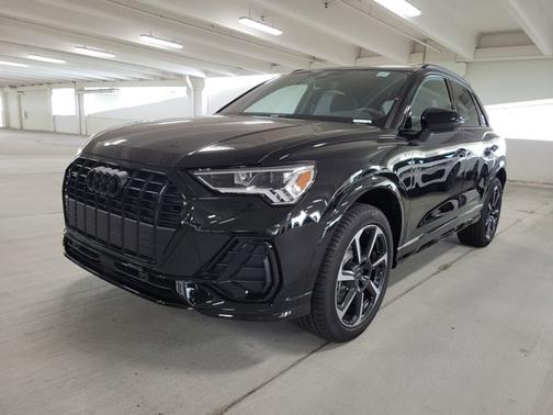 2025 Audi Q3 S line Premium Plus