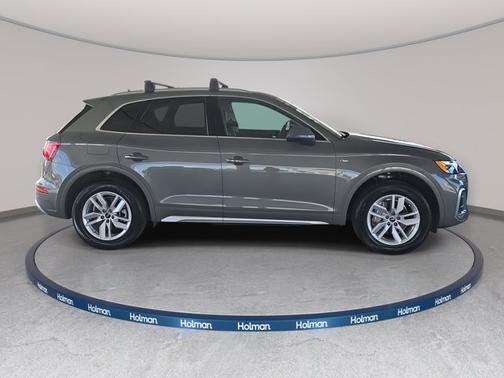 2023 Audi Q5 S line Premium