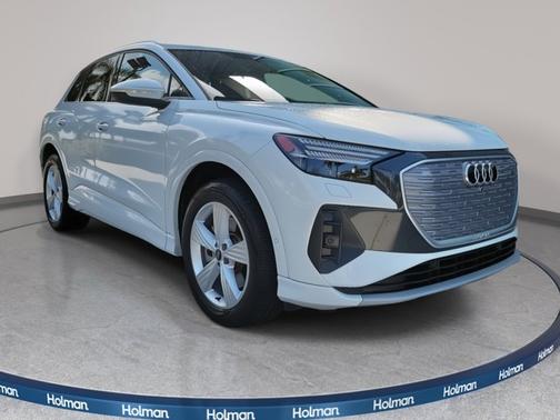 2022 Audi Q4 e-tron Prestige