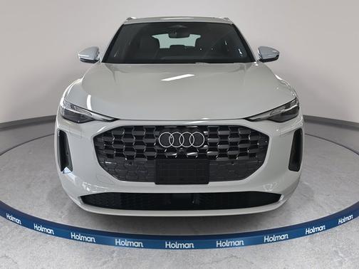 2025 Audi Q5 Premium