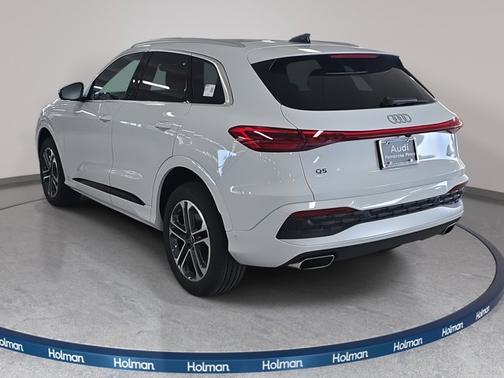 2025 Audi Q5 Premium