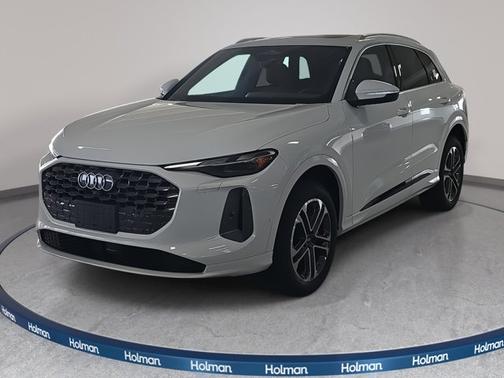 2025 Audi Q5 Premium