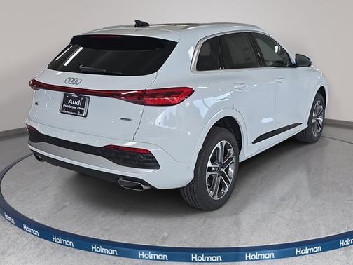 2025 Audi Q5 Premium