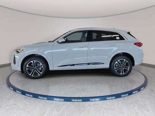 2025 Audi Q5 Premium