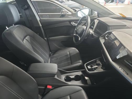 2023 Audi Q4 e-tron Premium Plus 40 RWD