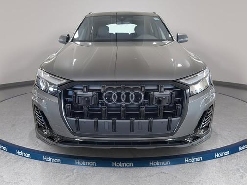 2026 Audi Q7 Premium Plus