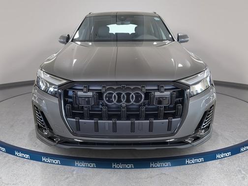 2026 Audi Q7 Premium Plus
