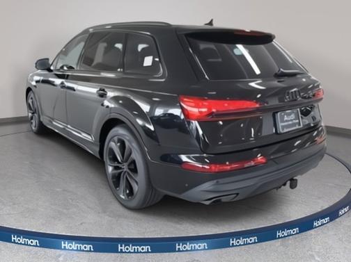 2026 Audi Q7 Premium Plus