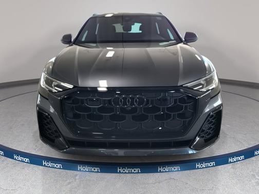 2026 Audi Q8 Premium Plus