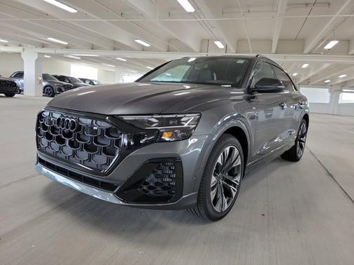 2025 Audi Q8 Prestige