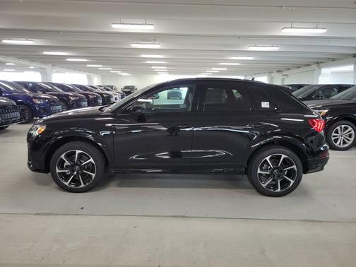 2025 Audi Q3 S line Premium Plus