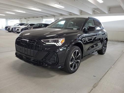 2025 Audi Q3 S line Premium Plus