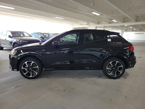 2025 Audi Q3 S line Premium Plus