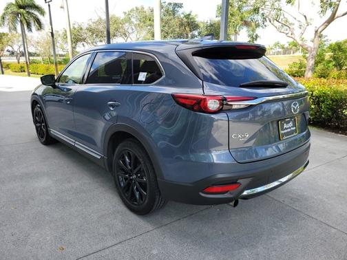 2023 Mazda CX-9 Carbon Edition