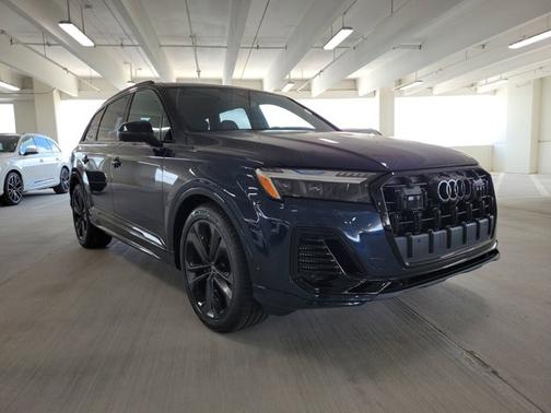 2025 Audi Q7 Prestige