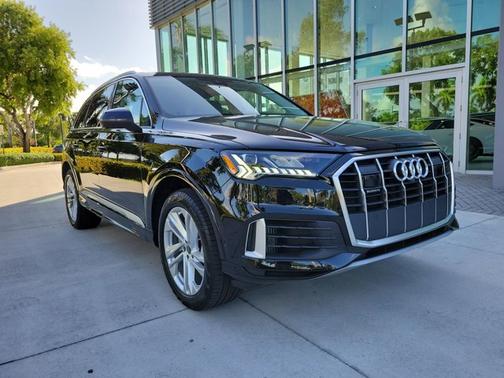 2024 Audi Q7 Premium Plus