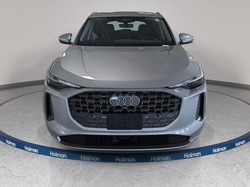 2025 Audi Q5 Premium