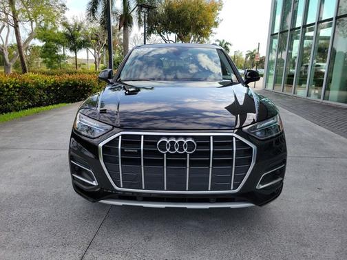 2023 Audi Q5 Premium