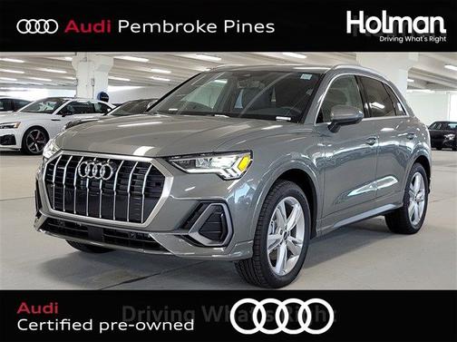 2024 Audi Q3 S line Premium Plus
