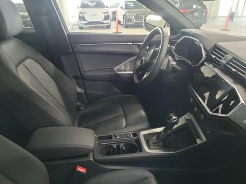 2024 Audi Q3 S line Premium Plus
