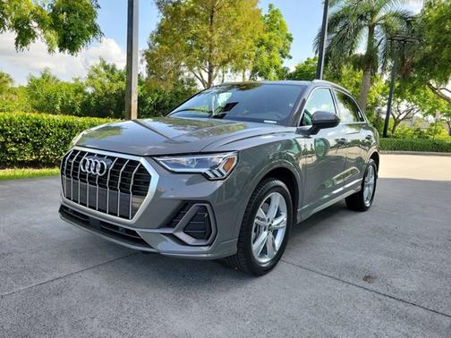 2024 Audi Q3 S line Premium Plus