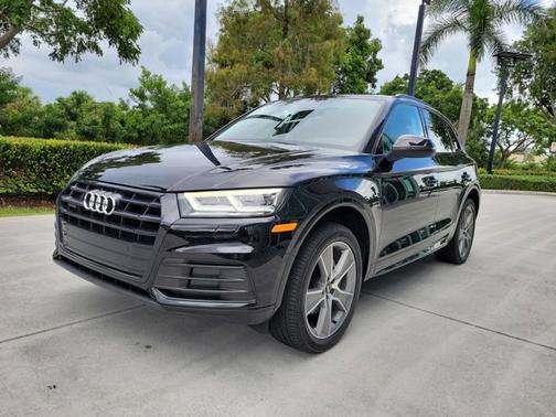 2020 Audi Q5 45 Premium Plus