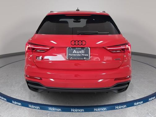 2025 Audi Q3 S line Premium Plus