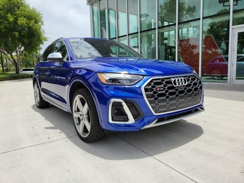 2022 Audi SQ5 Premium Plus