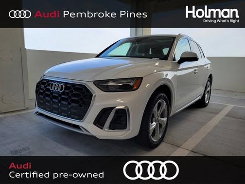 2024 Audi Q5 S line Premium Plus