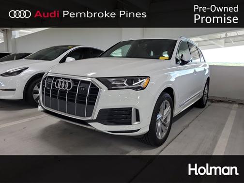 2022 Audi Q7 Premium Plus
