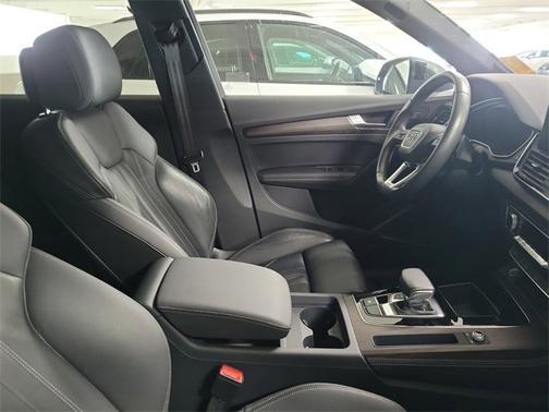 2023 Audi Q5 Sportback S line Premium Plus