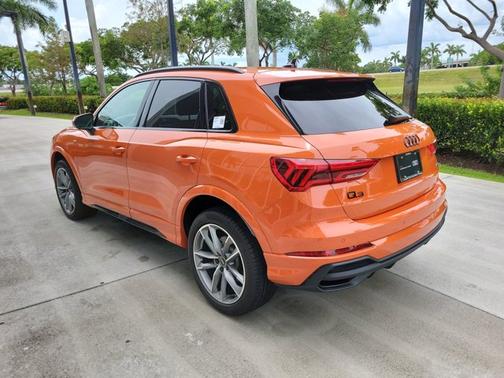 2023 Audi Q3 S line Premium