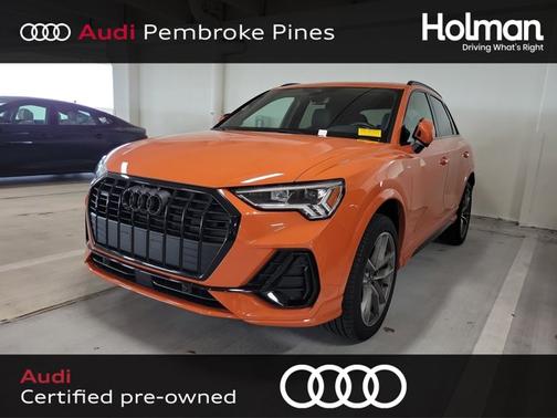 2023 Audi Q3 S line Premium