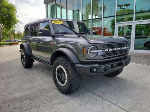 2023 Ford Bronco Badlands
